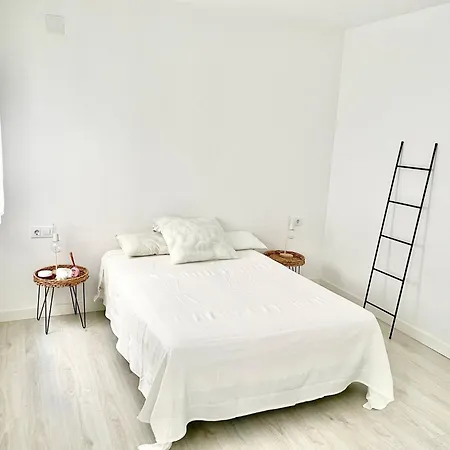 Elegante 6-8pax Av Palmera 3d 2b *